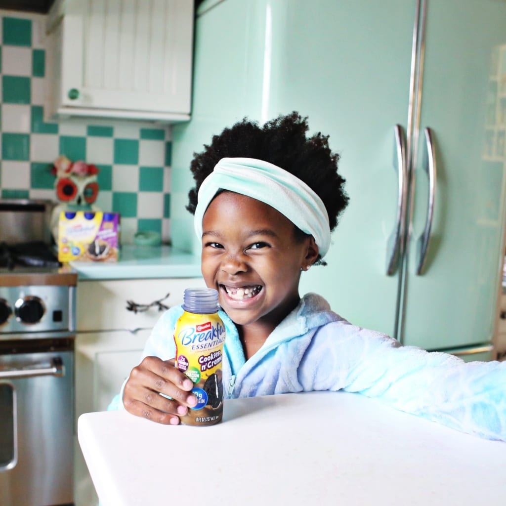 Girl with her easy breakfast drink